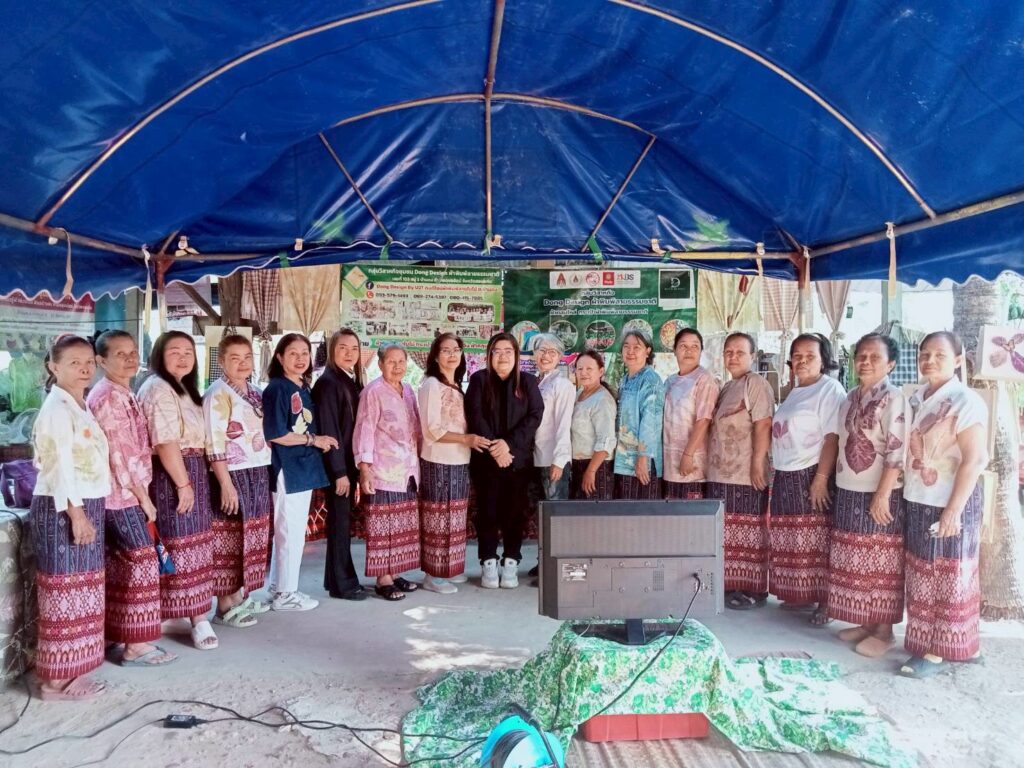 LINE_ALBUM_ประกวดวิสาหกิจ_260213_5