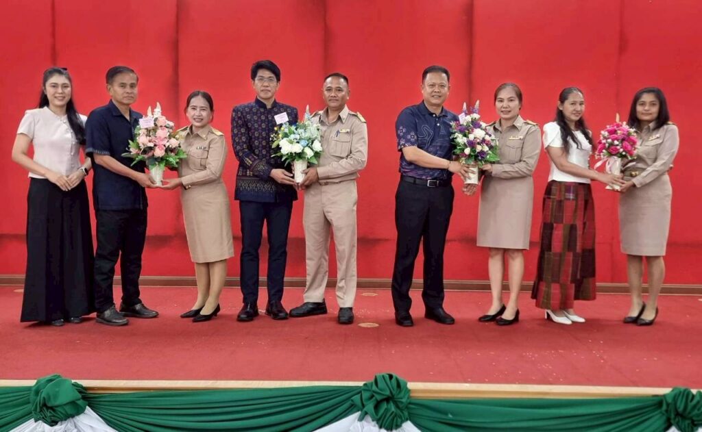 LINE_ALBUM_ประชุมเกษตรอำเภอ 30 เม.ย. 69 ครั้งที่ 72569_260501_5